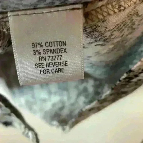 Dana Buchman Python print long sleeve button up shirt size XL. - Picture 3 of 5